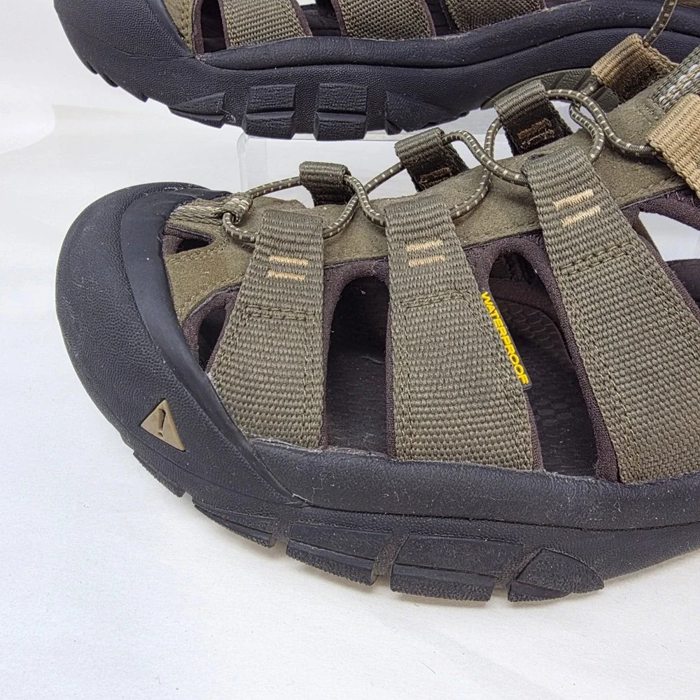 Keen ships from